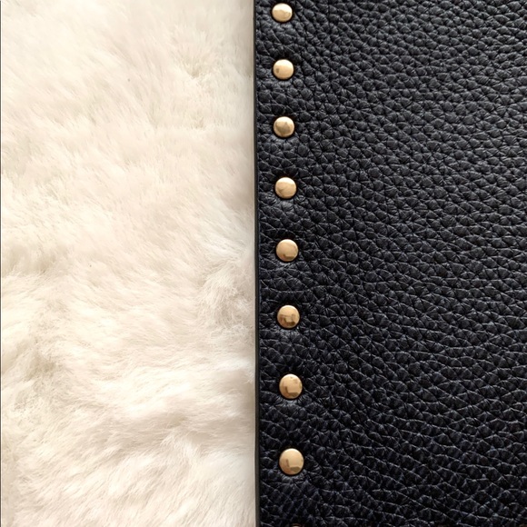 NEW Authentic Valentino Rockstud Leather Pouch - Picture 3 of 10